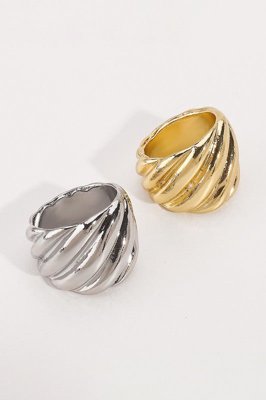 Gold Geometric Metal Stripe Textured Ring - STYLED BY ALX COUTURERING