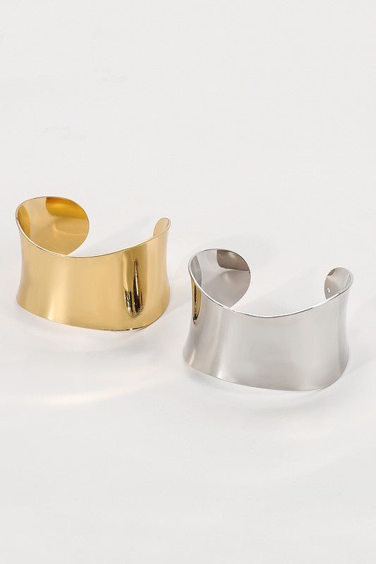 Irregular Metal Wide Chunky Cuff Bracelet - STYLED BY ALX COUTUREBracelets