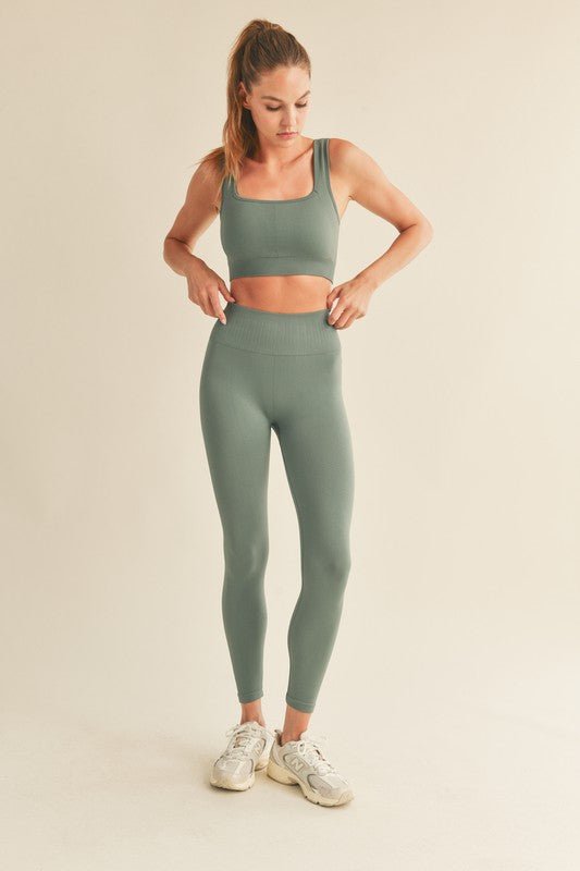 Sage Chevron Graphic Seamless Bra & Legging Set - STYLED BY ALX COUTUREOutfit Sets